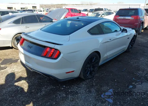 2017 Ford Mustang Gt Premium z USA, uszkodzony, nr VIN 1FA6P8CF5H5237351
